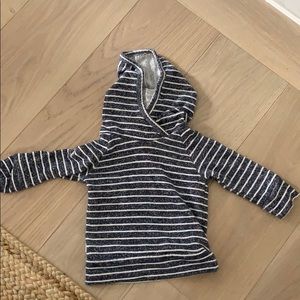 Childhoods sweatshirt